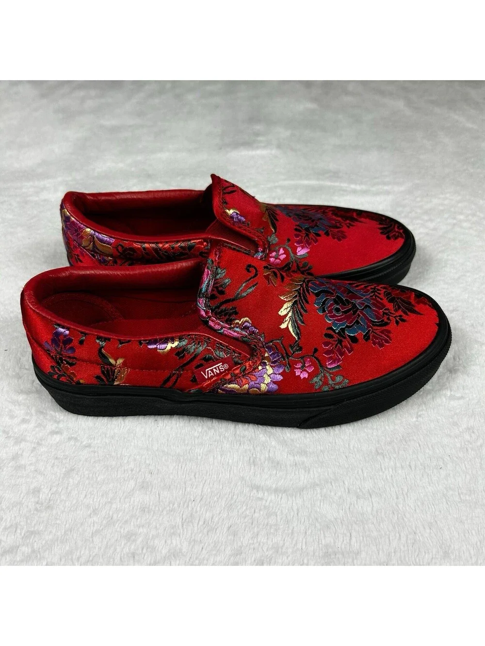 Vans Festival Satin Red/Black Classic Slip On Size Mens 3.5 Womens 5.0 New